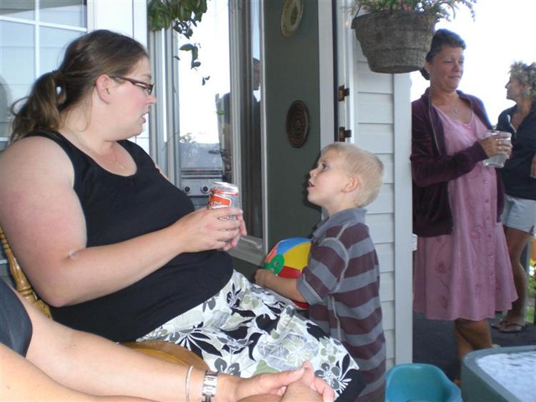 Robbie-Lynn - Matthew - Suzie - Cindy